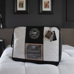The Lyndon Company Superior Feels Like Down 13.5 Tog Duvet
