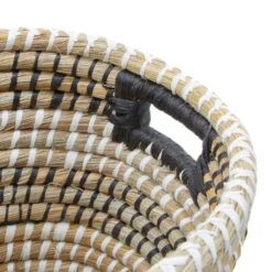 Lidi Set Of Three Oval Handwoven Straw Baskets -Julian Charles 1902063 mac 01 1500 x 1500