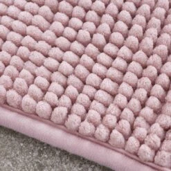 Catherine Lansfield Pink 1200Gsm Bobble Bath Mat 7 Catherine Lansfield Pink 1200Gsm Bobble Bath Mat -Julian Charles 42324 BOBBLE BLUSH BATH MAT IMAGE 3