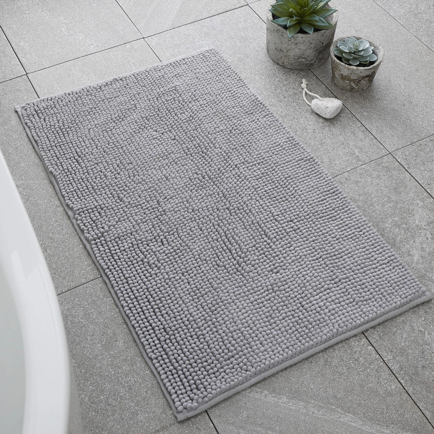 Catherine Lansfield Silver 1200Gsm Bobble Bath Mat 1 Catherine Lansfield Silver 1200Gsm Bobble Bath Mat