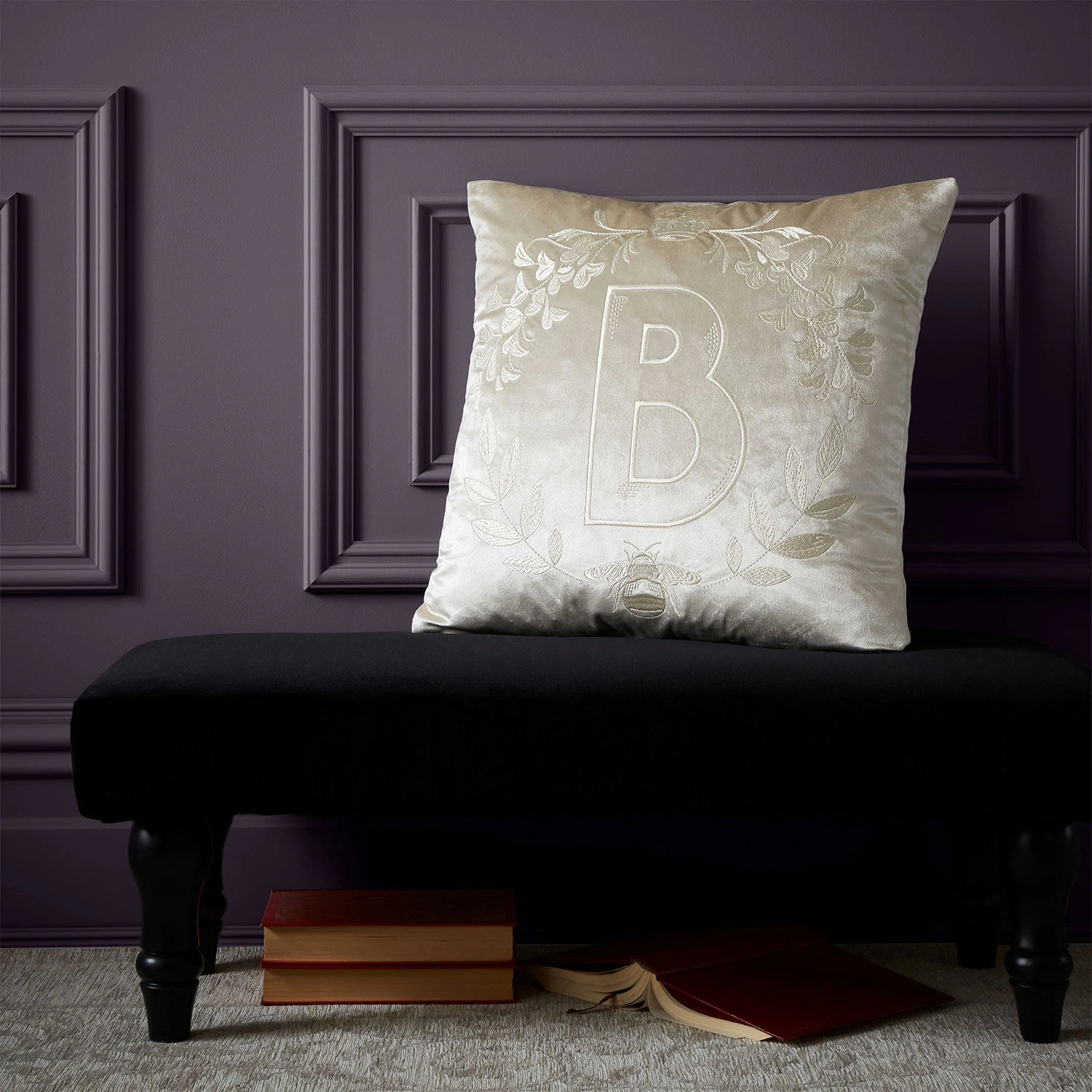 Bridgerton By Catherine Lansfield Regency Crown Natural Cushion (45cm X 45cm) 2 Bridgerton By Catherine Lansfield Regency Crown Natural Cushion (45cm X 45cm) - Image 2