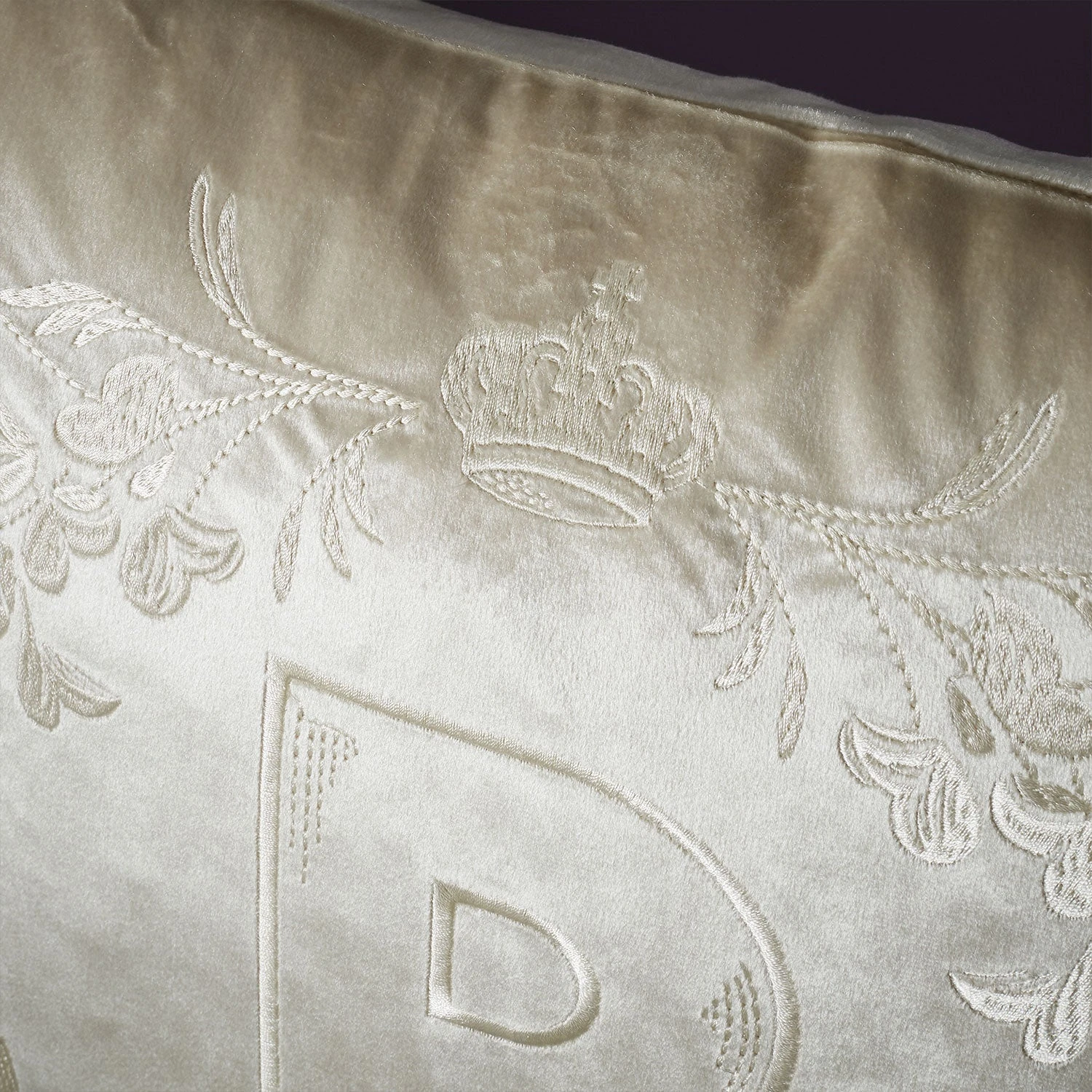 Bridgerton By Catherine Lansfield Regency Crown Natural Cushion (45cm X 45cm) 4 Bridgerton By Catherine Lansfield Regency Crown Natural Cushion (45cm X 45cm) - Image 4