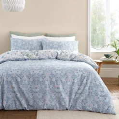 Bianca Hedgerow Hopper Blue 200TC Cotton Duvet Set -Julian Charles 57972 HEDGEROW HOPPER DUVET SET IMAGE 2