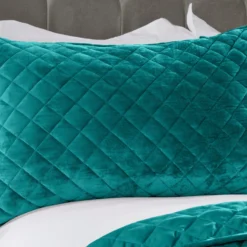 Regent Emerald Green Quilted Soft Touch Velvet Bedspread Set -Julian Charles BREGBEDEMG3