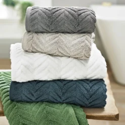 The Lyndon Company Catalonia 650GSM Sculpted Zero Twist Natural Towels -Julian Charles CataloniaMushroom multi 3