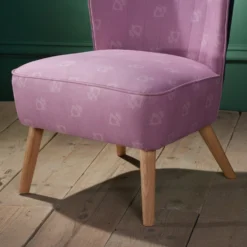Disney Snow White Accent Chair -Julian Charles DIS SNOACCH SnowWhiteAccentChair RS FE3 Square