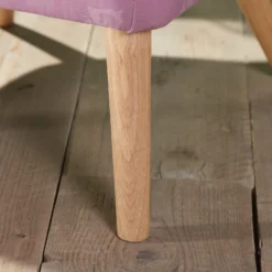 Disney Snow White Accent Chair -Julian Charles DIS SNOACCH SnowWhiteAccentChair RS FE7 Square