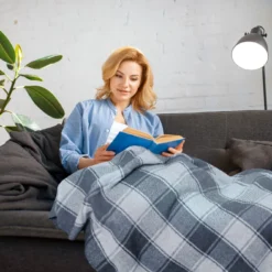 Charcoal Frisco Recycled Cotton Throw -Julian Charles FRIxxxxCHA 3