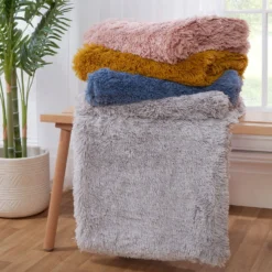 Chelsea Ochre Cuddle Throw (130cm X 180cm) -Julian Charles JC Chelsea Cuddle Group LS b4920cf1 850a 4b87 a793 f50bdd2703dc