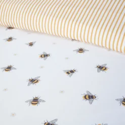 Daisy Bee White Reversible Super Soft Duvet Set -Julian Charles JC Daisy Bee White CU