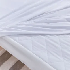 Silentnight Safe Nights Cot Bed Waterproof Mattress Protector 13 Silentnight Safe Nights Cot Bed Waterproof Mattress Protector -Julian Charles SILENTNIGHTSAFENIGHTSWATERPROOFMATTRESSPROTECTOR COTBED 10