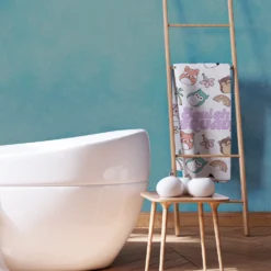 Squishmallows Squad Cotton Towel -Julian Charles SQMSQATW001UK SQUISHMALLOW SQUAD TOWEL LIFESTYLE SHOT 5