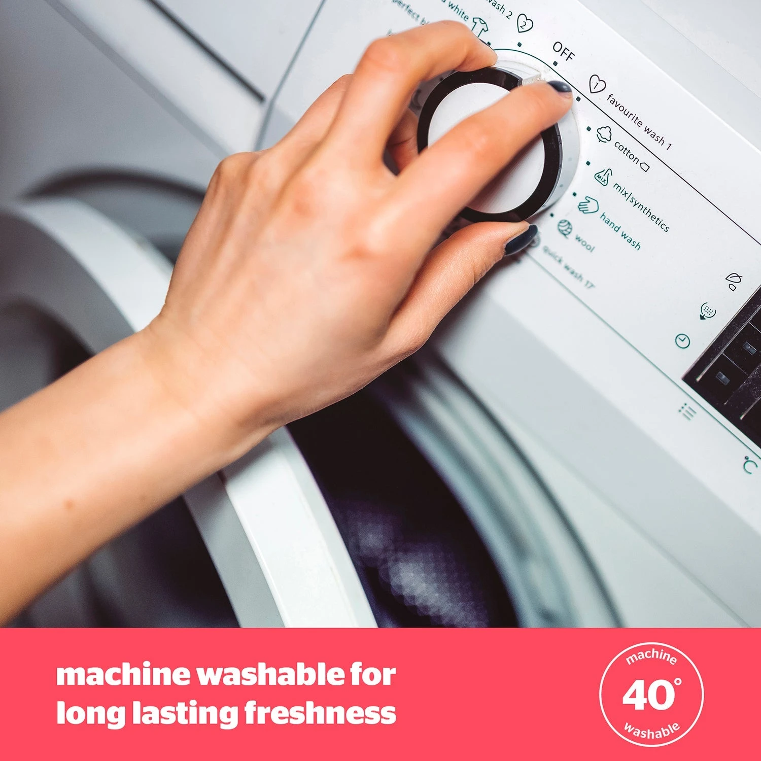 Silentnight The Big One Pillow - Medium Support 7 Silentnight The Big One Pillow - Medium Support - Image 7