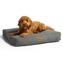 Snug Furry Friends Pet Bed