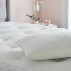 Silentnight Squishy Hypoallergenic Pillow - Soft Support -Julian Charles squishy 061423 4