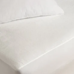 Waterproof Mattress Protector